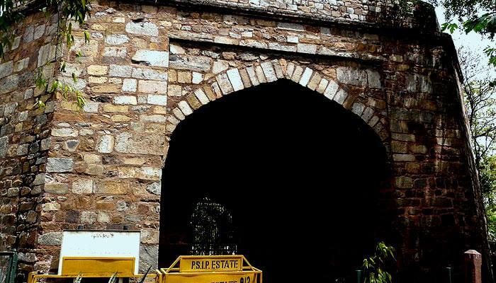 10 Most Haunted Places In Delhi