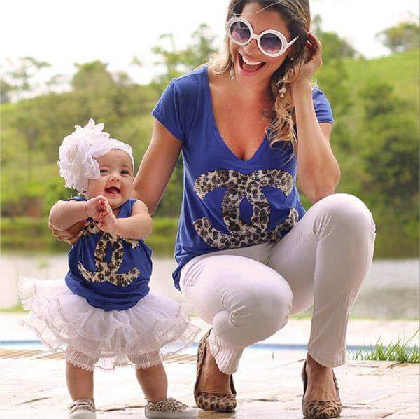 like-mother-like-daughter-funny-photography-23