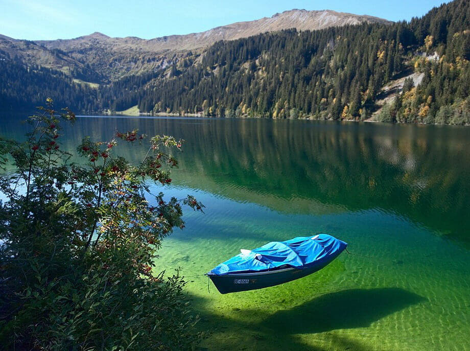 35 Places To Swim In The World's Clearest Water-Arnensee - Switzerland