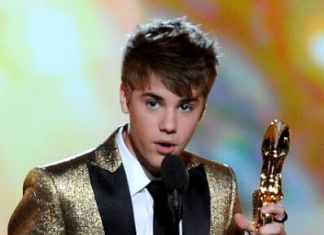 Justin Bieber Net Worth Awards
