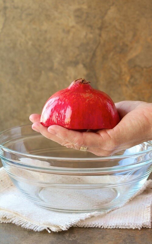 Cut a Pomegranate way 2