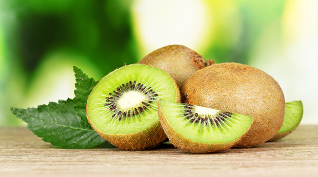 make yourself poop: Kiwi Fruit