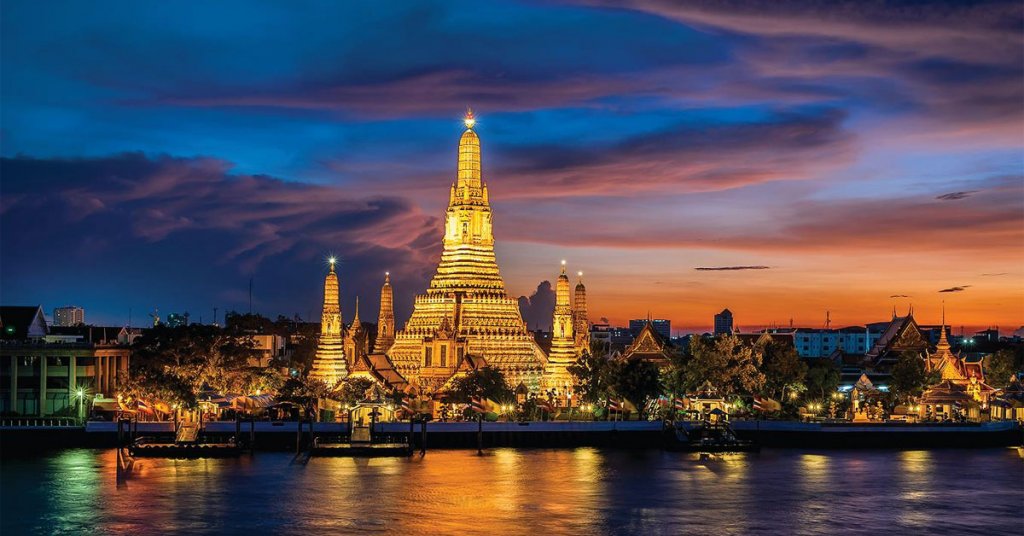 things to do in bangkok: Wat Arun