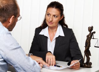 Legal Matters: What to Expect from a Free Lawyer Consultation