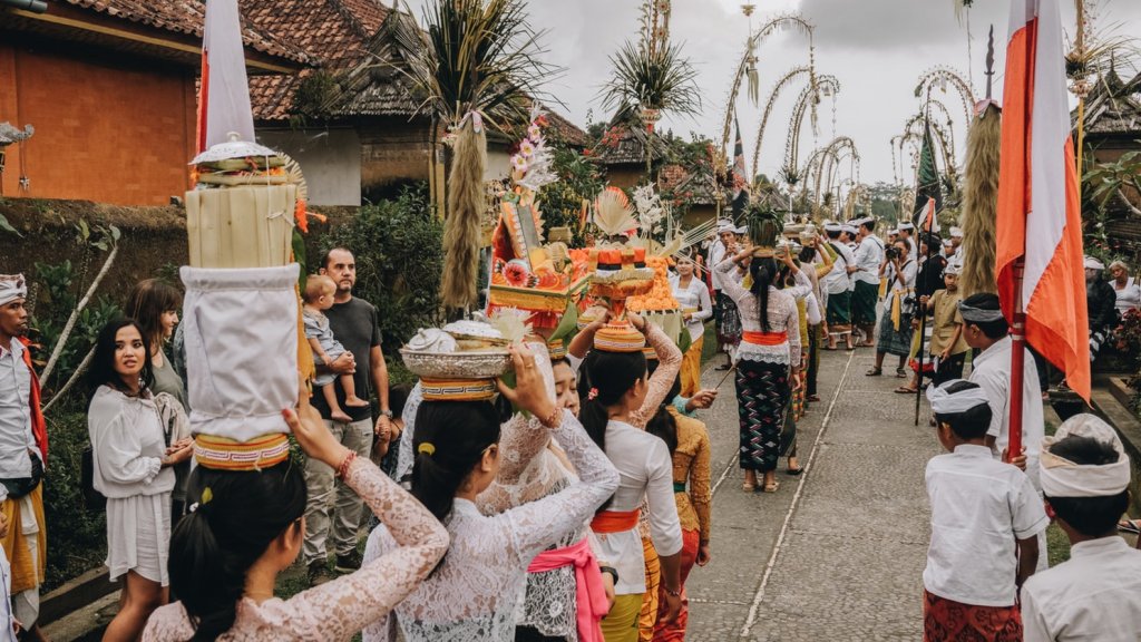 Giving back to Bali