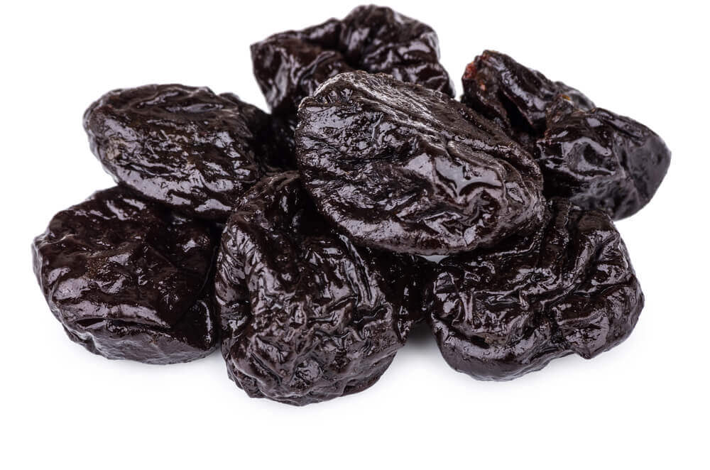 Prunes -Natural Food Intake For Constipation Treatment