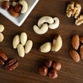 Health Benefits of Eating Nuts and Dry Fruits