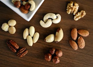 Health Benefits of Eating Nuts and Dry Fruits