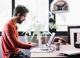 Tips for self-employment in Graphic designing