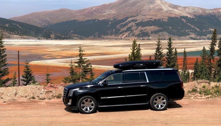 SUV
