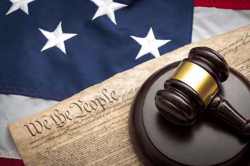 Key Factors to Consider When Choosing a Criminal Defense Attorney