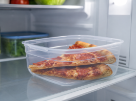 how long is pizza good for in the fridge