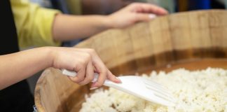 how to make sticky rice with regular rice