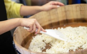 How to Make Sticky Rice with Regular Rice at Home with No Glutinous Rice how to make sticky rice with regular rice
