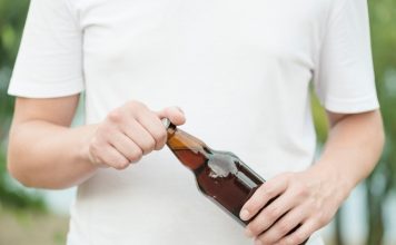 how to open a bottle without a bottle opener