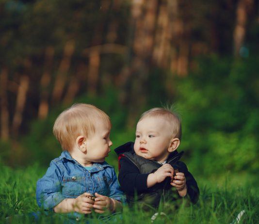 Do Identical Twins Have the Same DNA? What Science Says do identical twins have the same dna